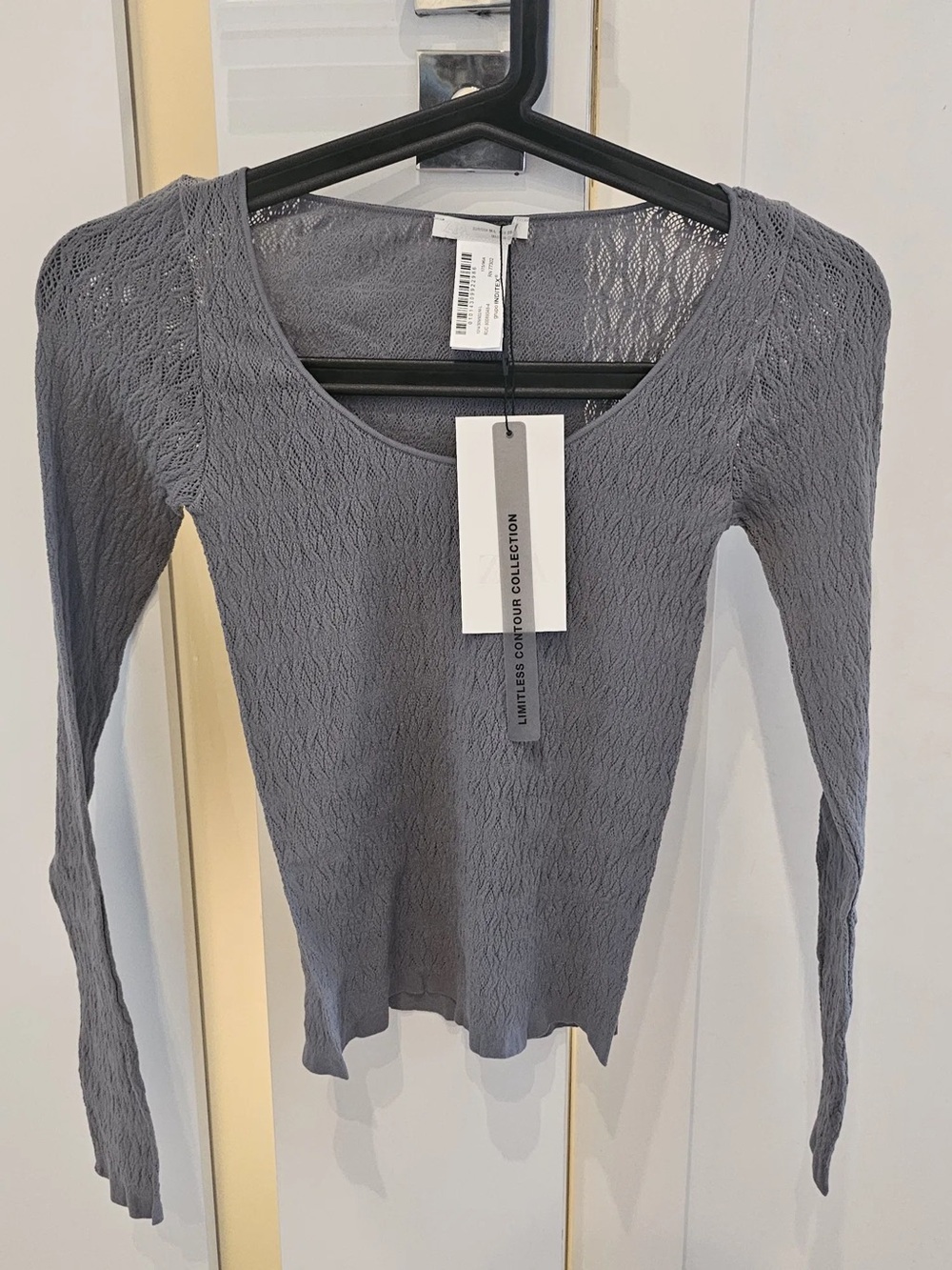 Zara Scoop Neck Long-Sleeve Top - Gray! NWT